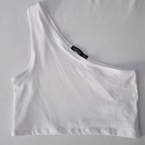 NWOT Boohoo One Shoulder Crop Top